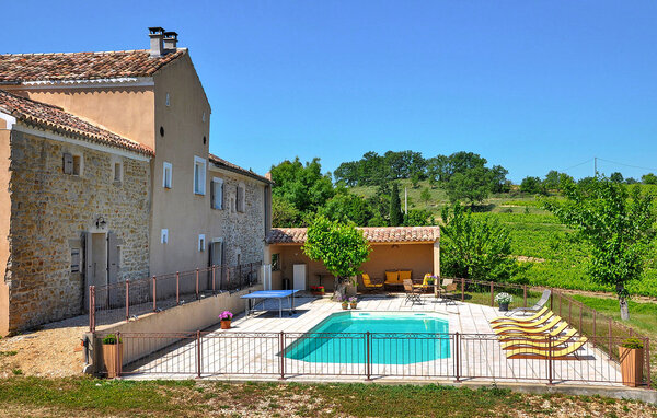 Location de vacances - Saint Sauveur de Cruzières , France - FCS067 2