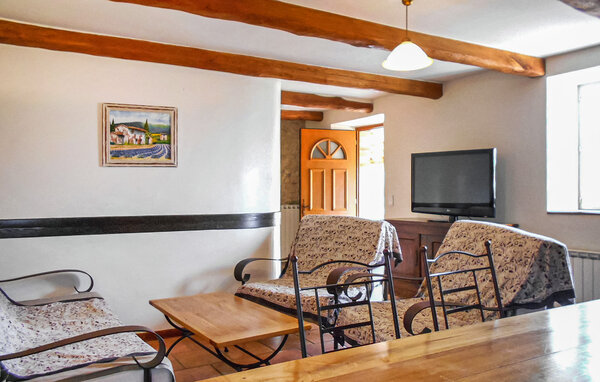 Location de vacances - Saint Sauveur de Cruzières , France - FCS068 302
