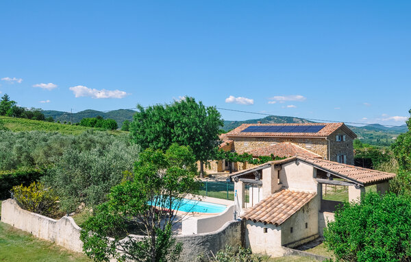 Location de vacances - Saint Sauveur de Cruzières , France - FCS068 81