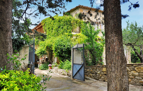 Location de vacances - Saint Sauveur de Cruzières , France - FCS069 2