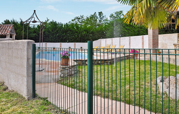 Location de vacances - Saint Sauveur de Cruzières , France - FCS069 101