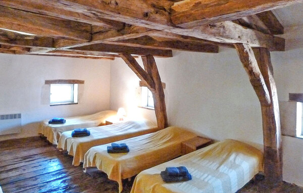 Location de vacances - Saint Georges De Montclard , France - FCS111 608