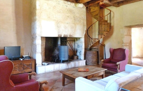 Location de vacances - Saint Georges De Montclard , France - FCS111 305