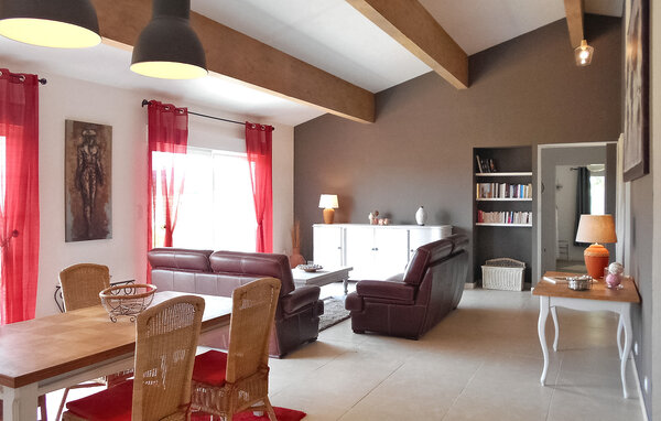 Casa de vacaciones - Bessas , Francia - FCS116 302