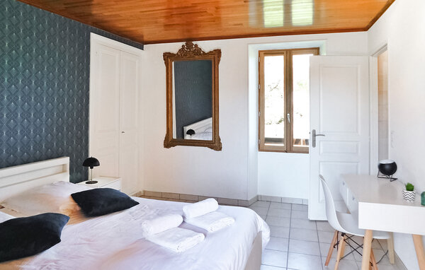 Location de vacances - Mazeyrolles , France - FCS146 603