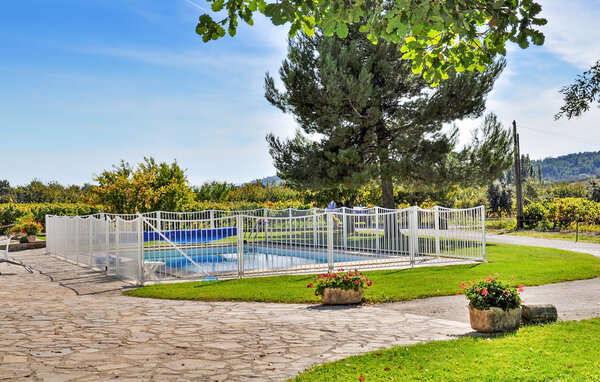 Vakantiehuis Cendrons 4