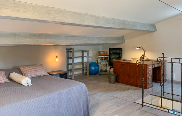 Location de vacances - Mouries , France - FCS253 614