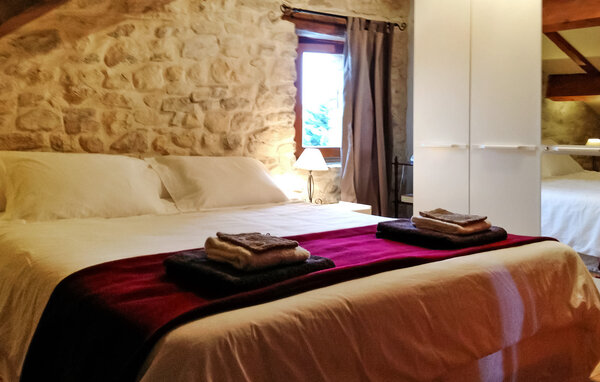 Casa de vacaciones - Saint Jean De Maruejols , Francia - FCS258 601