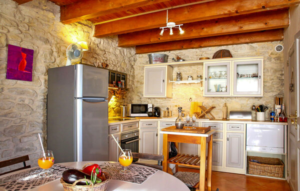 Casa de vacaciones - Saint Jean De Maruejols , Francia - FCS258 401