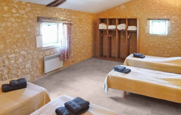 Vakantiehuis - Saint Georges De Montclard , Frankrijk - FCS264 609