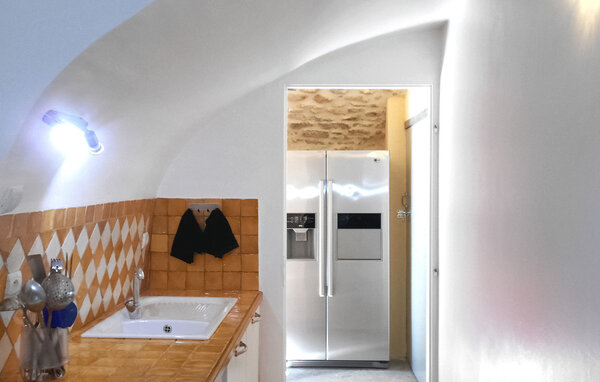 Location de vacances - Saint Jean De Maruejols , France - FCS270 402