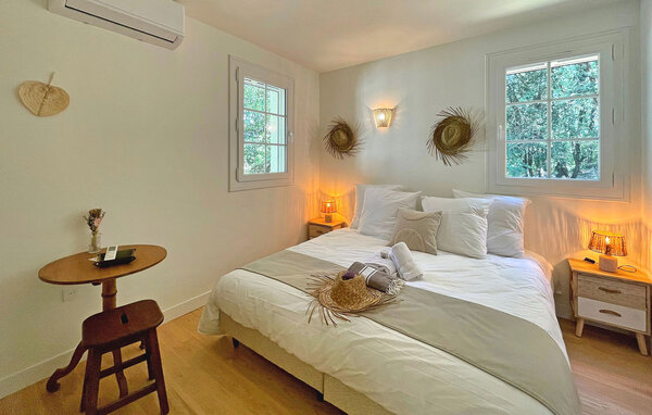 Location de vacances - Nans-Les-Pins , France - FCS306 602
