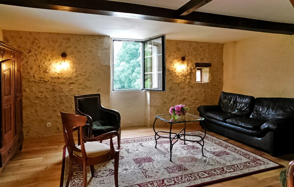 Location de vacances - Pont Saint Mamet , France - FCS373 302