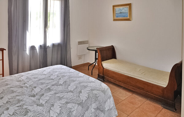 Location de vacances - Pernes Les Fontaines , France - FCS390 602