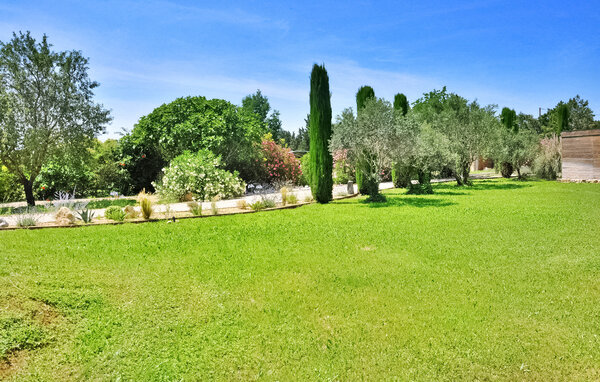 Location de vacances - Pernes Les Fontaines , France - FCS390 101