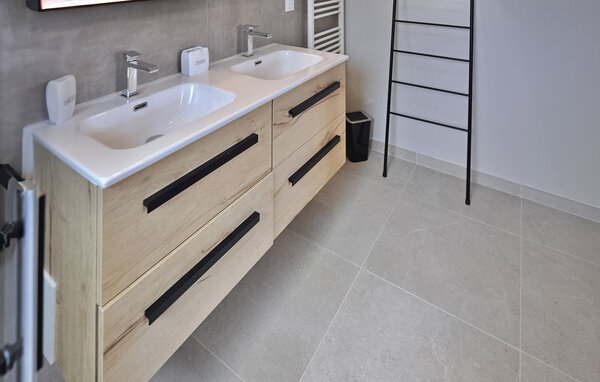 Location de vacances - Barbentane , France - FCS392 704