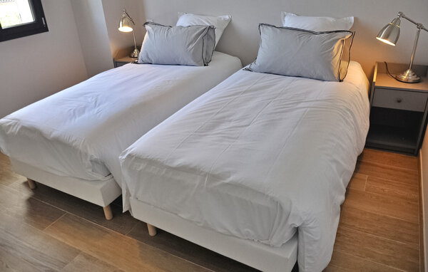 Location de vacances - Barbentane , France - FCS392 604