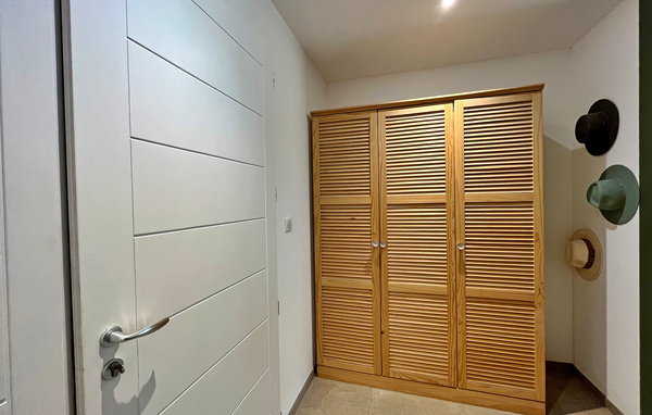 Location de vacances - Leguillac De L Auche , France - FCS407 503
