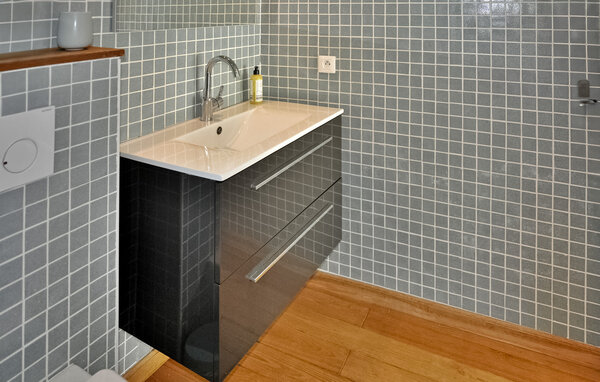 Location de vacances - Saint Roman De Malegarde , France - FCS415 701