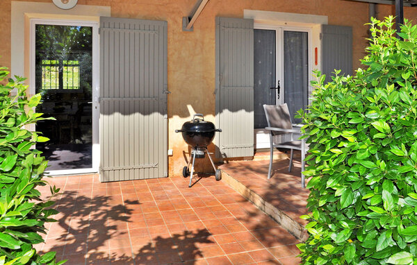 Location de vacances - Saint Roman De Malegarde , France - FCS415 102