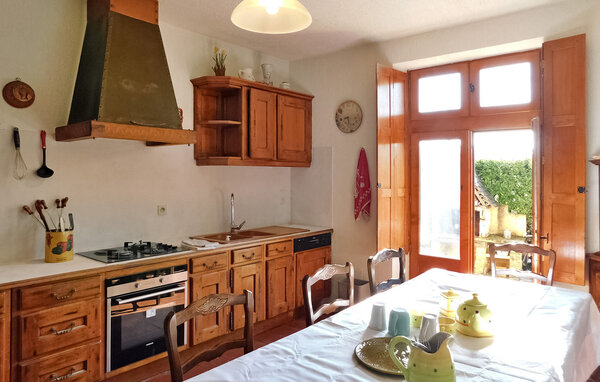 Location de vacances - Beynac et Cazenac , France - FCS423 402