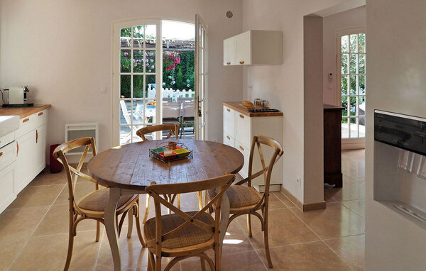 Ferienhaus Les Lauriers De Fontvieille