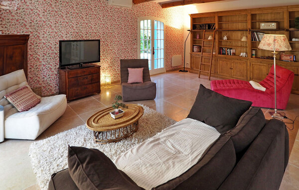 Ferienhaus Les Lauriers De Fontvieille