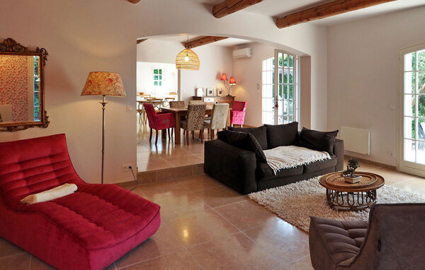 Ferienhaus Les Lauriers De Fontvieille