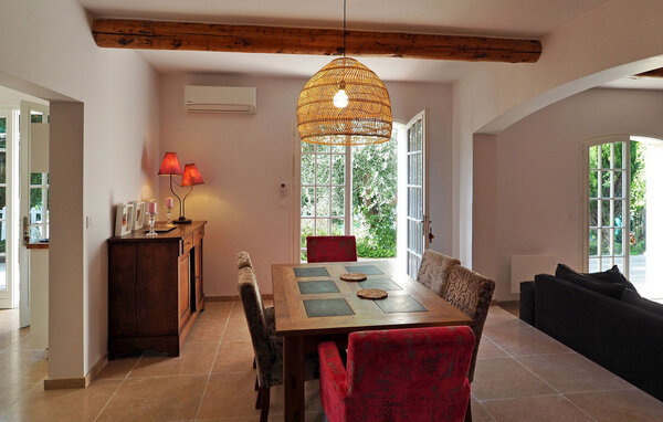 Ferienhaus Les Lauriers De Fontvieille