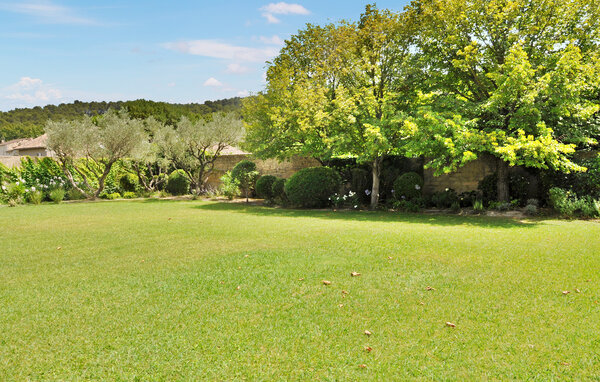 Vacation home Le Mazet D'Estelan Et Son Anne