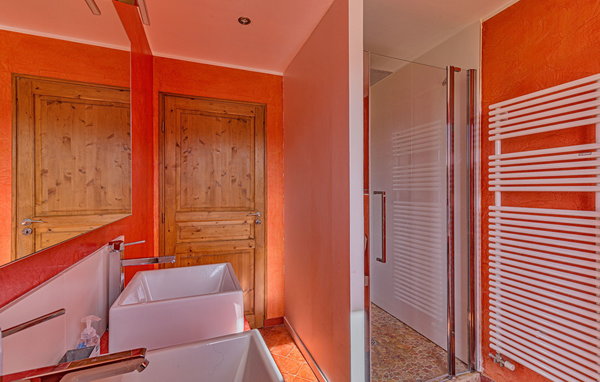 Location de vacances - Pernes Les Fontaines , France - FCS475 703