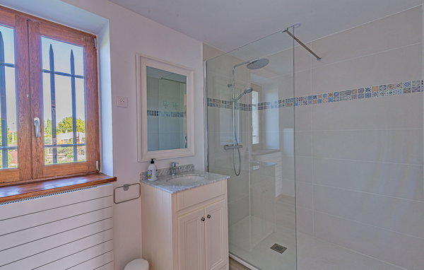 Location de vacances - Pernes Les Fontaines , France - FCS475 704