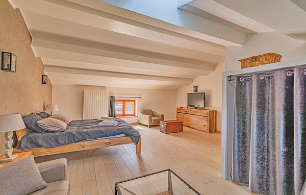 Location de vacances - Pernes Les Fontaines , France - FCS475 608