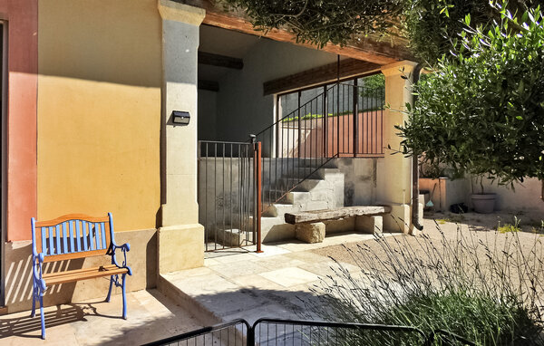 Location de vacances - Noves , France - FCS478 108