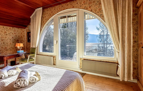 Location de vacances - Veyrier Du Lac , France - FCS493 602