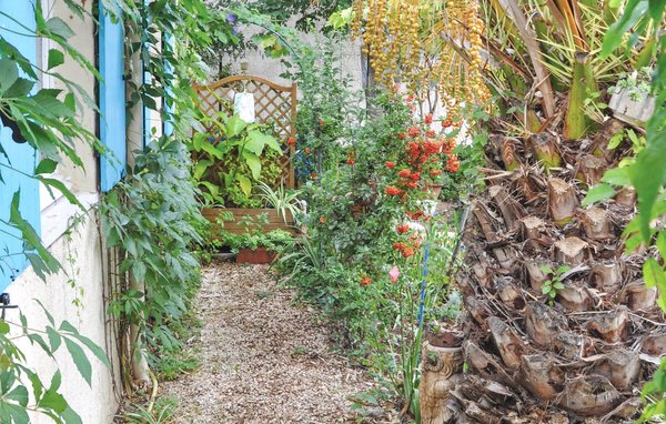Location de vacances - La Crau , France - FCV025 102
