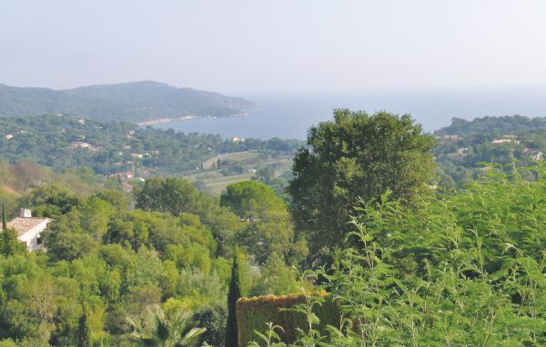 Holiday Home - La Croix Valmer , France - FCV066 201