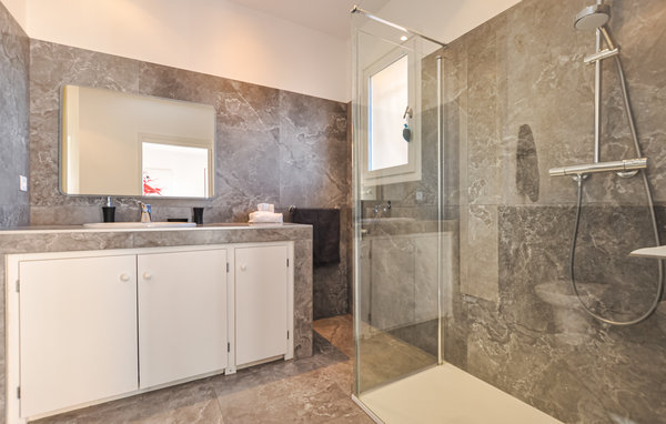 Location de vacances - Les Adrets-de-l'Estérel , France - FCV914 701