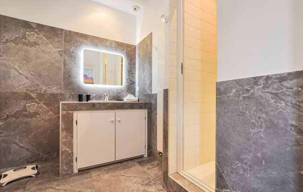 Location de vacances - Les Adrets-de-l'Estérel , France - FCV914 704