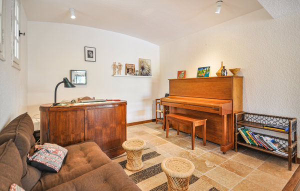 Semesterhus - Gonfaron , Frankrike - FCV930 501