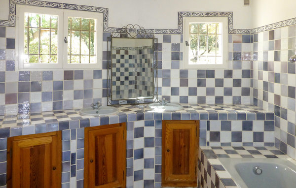 Holiday Home - Entrecasteaux , France - FCV980 701