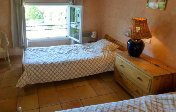 Holiday Home - Entrecasteaux , France - FCV980 603