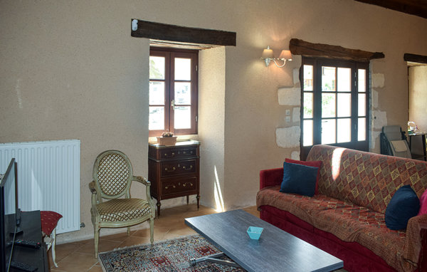 Holiday Home - Mauvières , France - FEC017 301