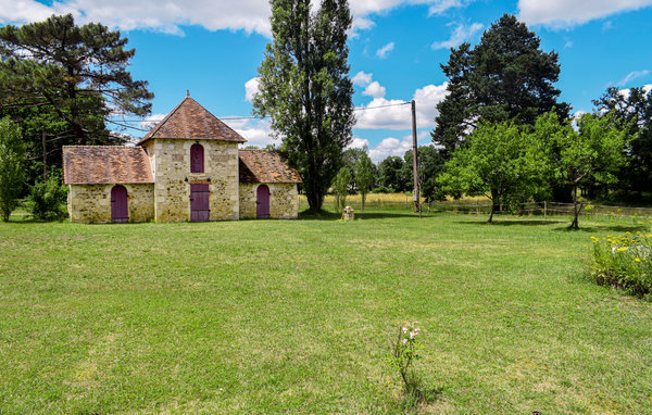 Holiday Home - Mauvières , France - FEC017 101