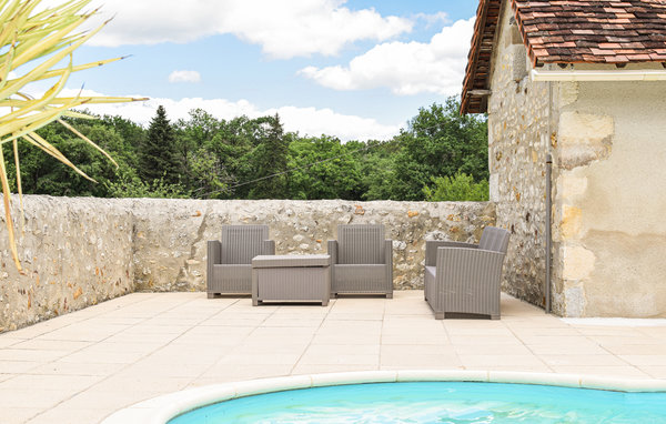 Holiday Home - Mauvières , France - FEC017 8