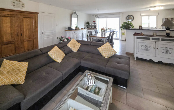 Semesterhus - MONTGIVRAY , Frankrike - FEC025 301