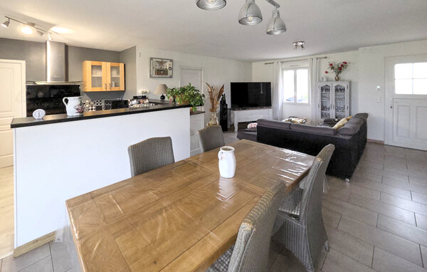 Semesterhus - MONTGIVRAY , Frankrike - FEC025 302