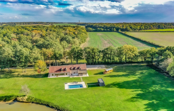 Location de vacances - Blancafort , France - FEH003 83