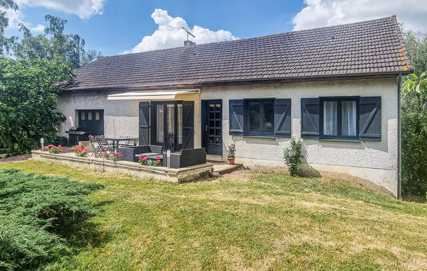Semesterhus - Herry , Frankrike - FEH004 81