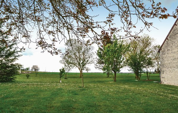 Holiday home Le Clos des Tilleuls